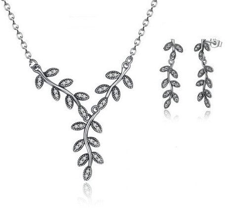 Dazzling Shimmering Leaves Necklace & Earrings Gift Set