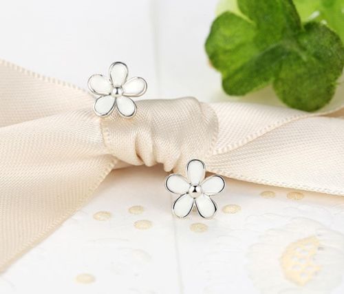 pandora style Silver Sterling Darling Daisy White Enamel Floral Earrings